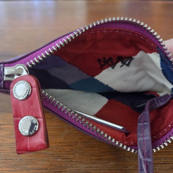 Marc by Marc Jacobs Zip Wallet Coin Pouch with Logo Lock Purple Red - Picture 5 of 5